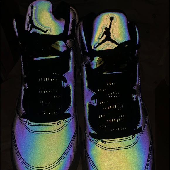 Jordan Shoes - Women’s Air Jordan 5 Retro